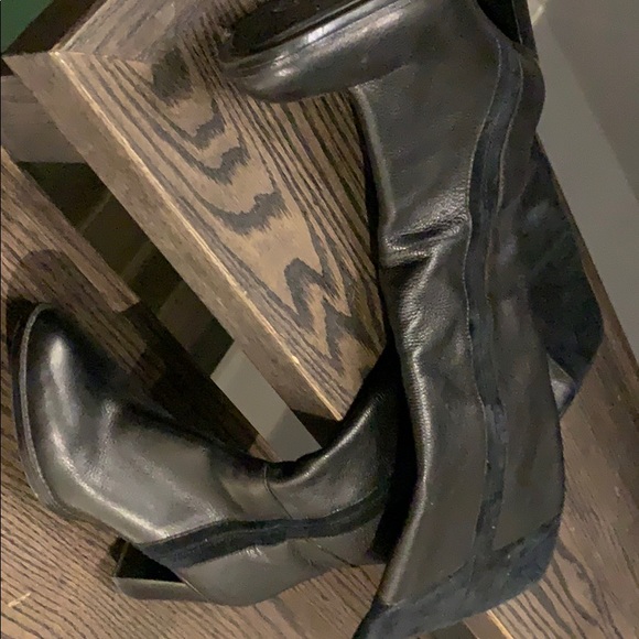 Leather boots - Picture 4 of 4